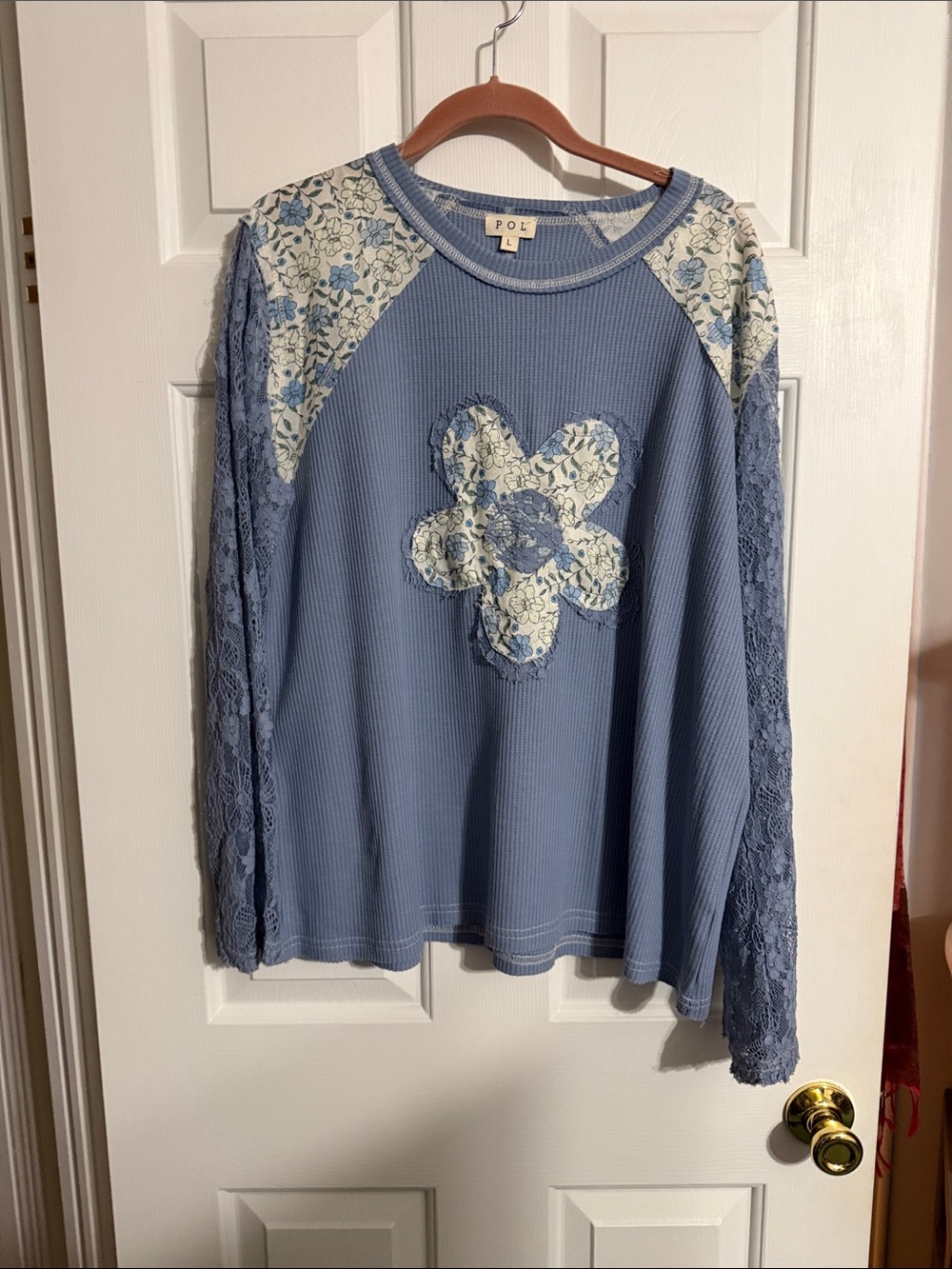 POL Light Blue Floral Appliqué Lace-Sleeve Pullover